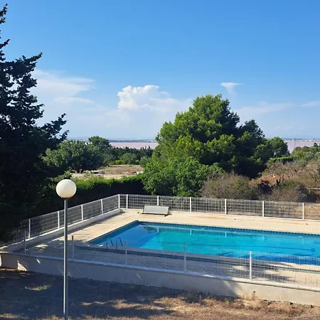 Vila Con Piscina En Laguna Rosa *